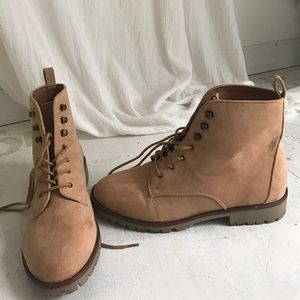 SUADE TAN BOOTS